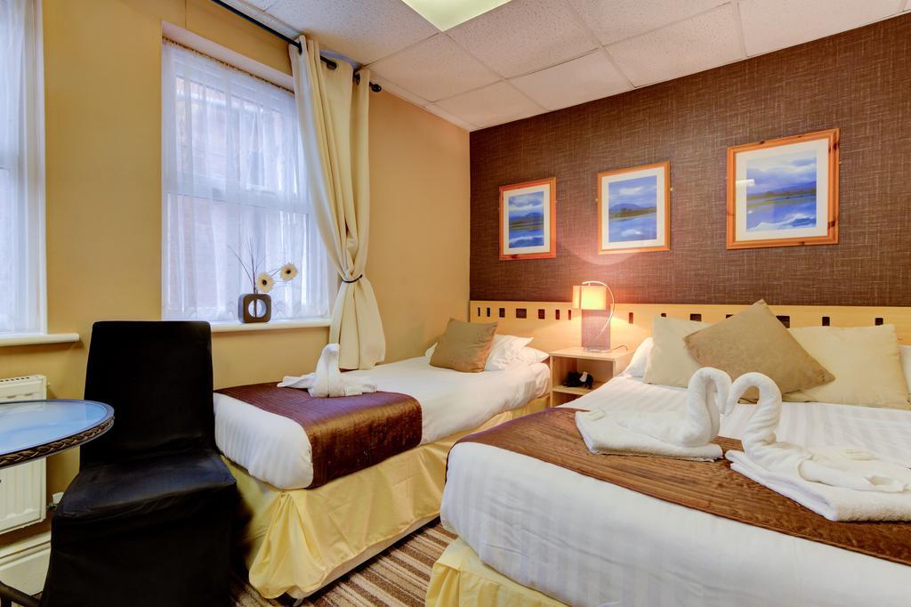 Lyndawn Hotel Blackpool Exterior photo